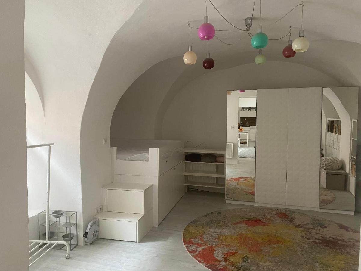 Apartman Fabrik Hainburg an der Donau Buitenkant foto